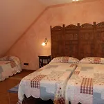 De 4*