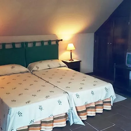 De 3*