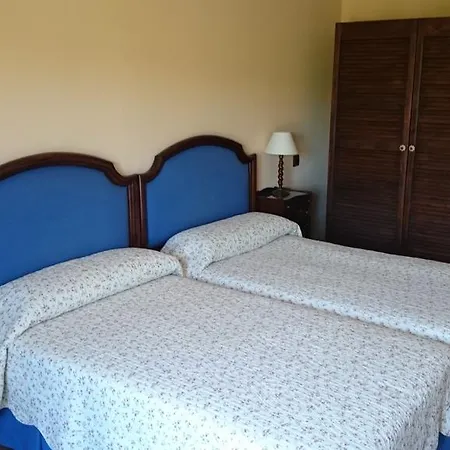De 3*